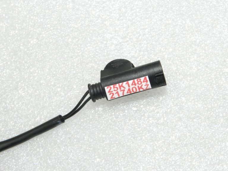 BMW X3 F25 Original Right Windscreen Washing Nozzle Rezerves daļas 61667289921