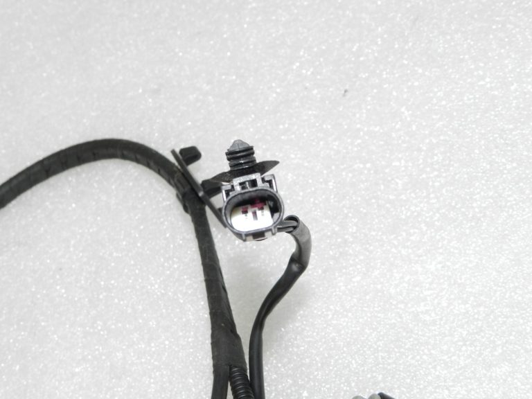 BMW X3 F25 Original Right Windscreen Washing Nozzle Rezerves daļas 61667289921