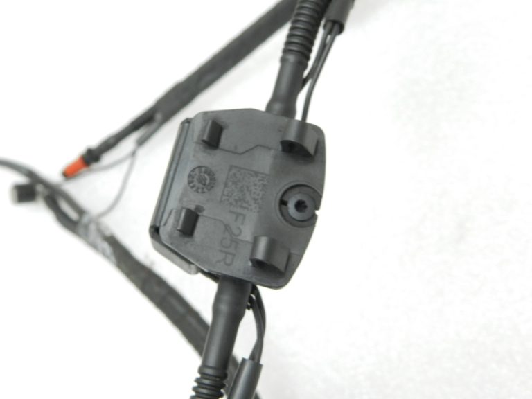 BMW X3 F25 Original Right Windscreen Washing Nozzle Rezerves daļas 61667289921
