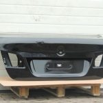BMW 5. sērijas F10 aizmugurējā bagāžnieka vāka krāsa melna 2 – 668