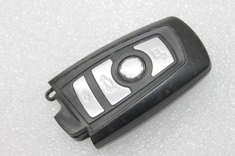 Oriģinālā BMW F10 F11 tālvadības pults atslēga 868 MHz 66128723588 66125A57FD0