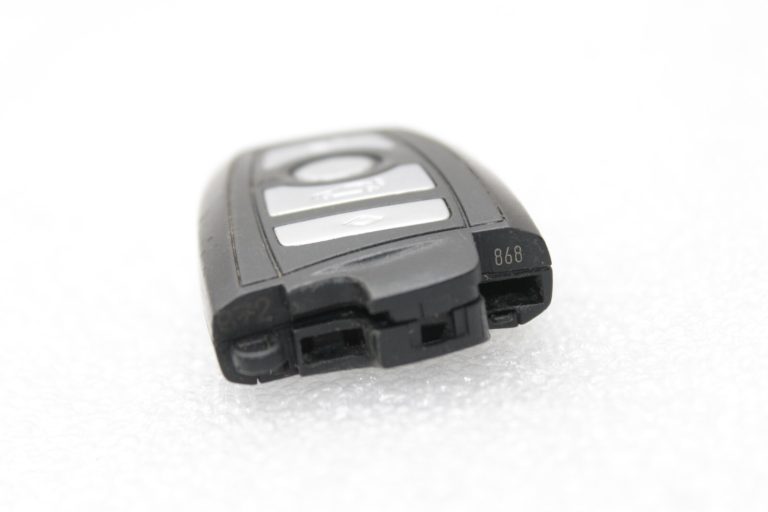 Oriģinālā BMW F10 F11 tālvadības pults atslēga 868 MHz 66128723588 66125A57FD0