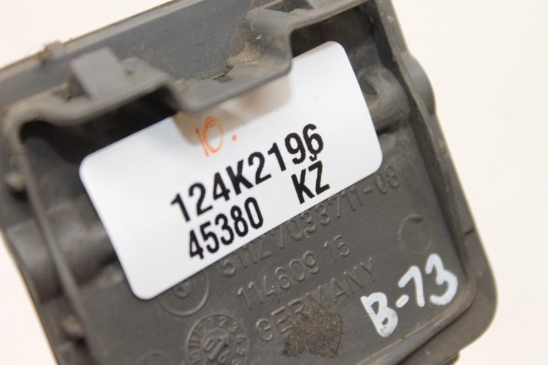 BMW 5. sērijas E60 aizmugurējā bampera vilkšanas vāciņš 369 Olivīna metālisks 51127119151