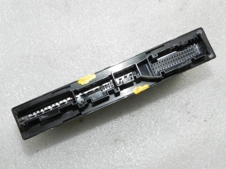 BMW E60 E63 E6x virsbūves modulis KBM Basis BCM modulis 61359114447, 61359176076