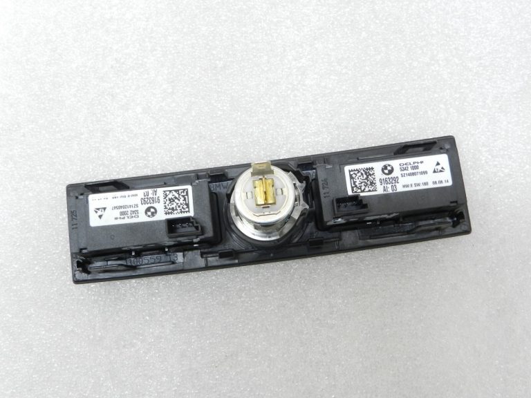 BMW X3 F15 Oriģinālais sēdekļu apsildes slēdža spraudnis kreisajā pusē 61319384806, 61319384805