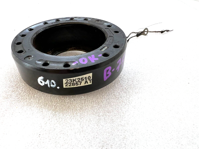 Oriģinālā gaisa kondicionēšanas kompresora solenoīda spole BMW F30 F31 F32 F10 F12 F01 F15 F16
