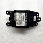 BMW F15 F15 F16 F30 F31 F31 F39 F45 F48 F80 F82 F20 F21 F35 F86 F26 F85 F12 F13 Slēdži