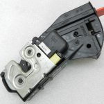 BMW X5 F15 Original aizmugurējo sēdekļu slēdzene labajā pusē 52207319566, 7319566