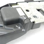 BMW X5 F15 Original aizmugurējo sēdekļu slēdzene labajā pusē 52207319566, 7319566
