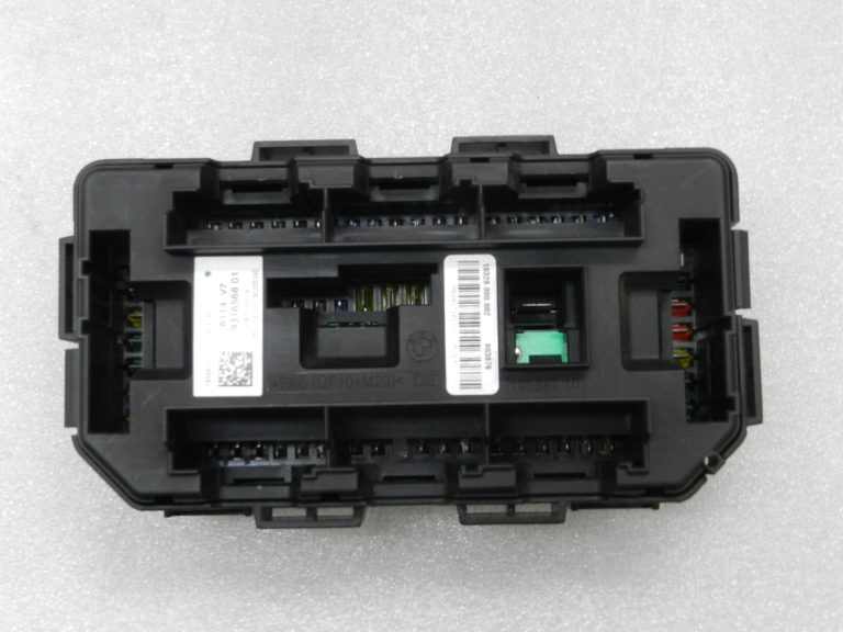 BMW X5 F15 priekšējā drošinātāju kārba Priekšējā drošinātāju kārba 61149316568