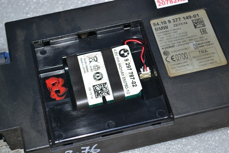 BMW X3 F25 telemātikas moduļa vadības bloks 84109377149 9377149 84109362848