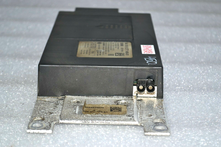 BMW X3 F25 telemātikas moduļa vadības bloks 84109377149 9377149 84109362848