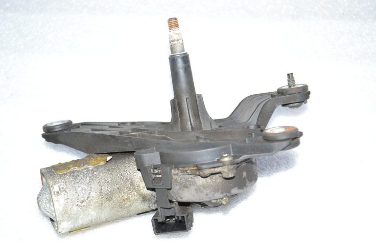 BMW X3 F25 aizmugurējā stikla tīrītāja motors Valeo Original 67637237062 7237062