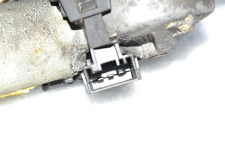BMW X3 F25 aizmugurējā stikla tīrītāja motors Valeo Original 67637237062 7237062