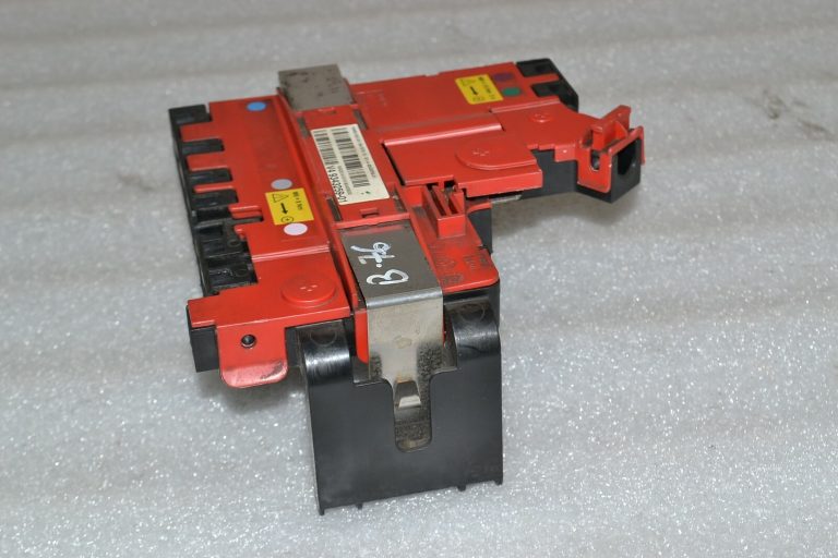 BMW X3 F25 B+ aizmugurējais jaudas sadales sadalītājs 61149343259 9343259