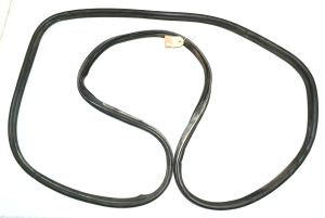 BMW X3 F25 Bagāžas nodalījuma vāka aizbīdņa blīvējums 51767301846 7301846