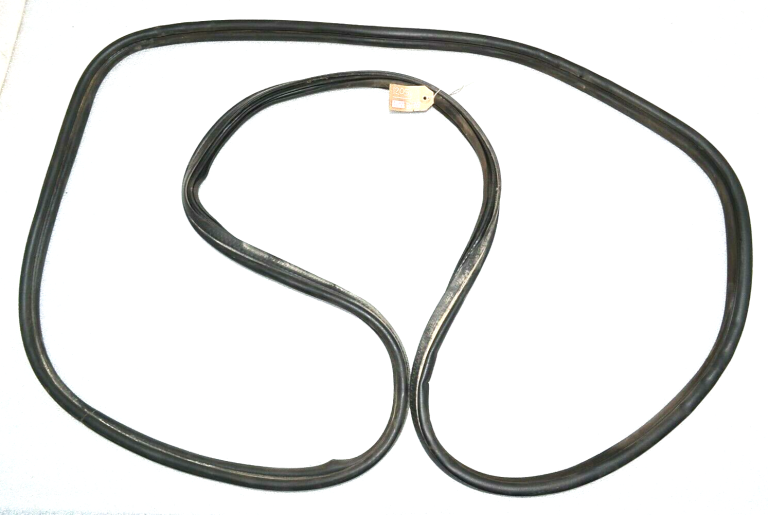 BMW X3 F25 Bagāžas nodalījuma vāka aizbīdņa blīvējums 51767301846 7301846