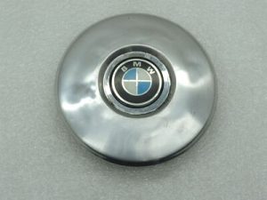BMW E28 tērauda riteņu diski Rumbas vāciņš metāla 36131125285