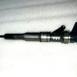 BMW E46 E60 E61 53 Inžektora sprausla Inžektors Bosch 7789661 0445110131
