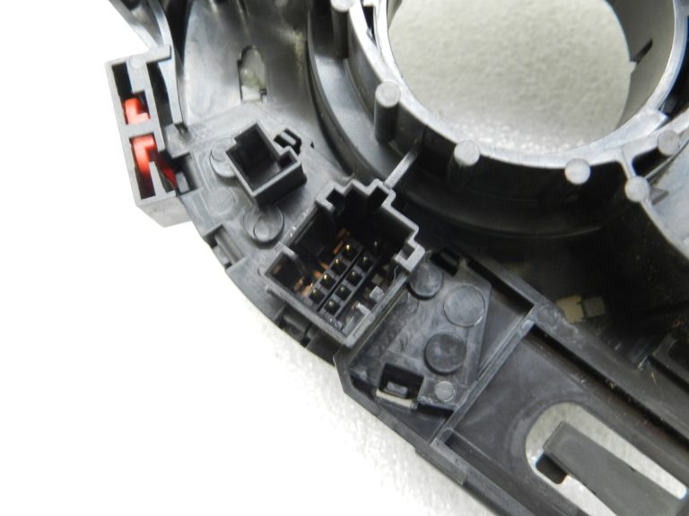 BMW E39 E46 E53 Oriģinālais uztinamās atsperes slīdgredzens 61318375398, 61318376443