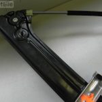 Oriģināls BMW X5 E70 LCI priekšējais kreisais elektriskais logu regulators bez motora 7166379