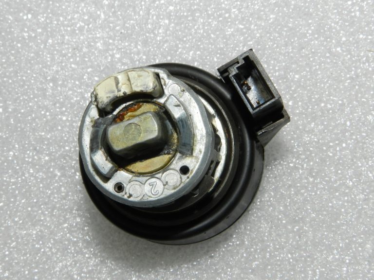 BMW E39 E38 E53 3.0d M57 motora vadības bloks EWS 3 vadības bloku komplekts 7787314 7787703