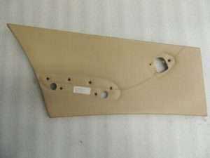 BMW E46 Aizmugurējais kreisais durvju panelis HELLBEIGE DOOR TRIM PANEL