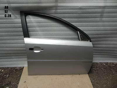 Opel Vectra C Priekšējās labās durvis Priekšējās labās durvis Z 157 2AU Star Silver 3