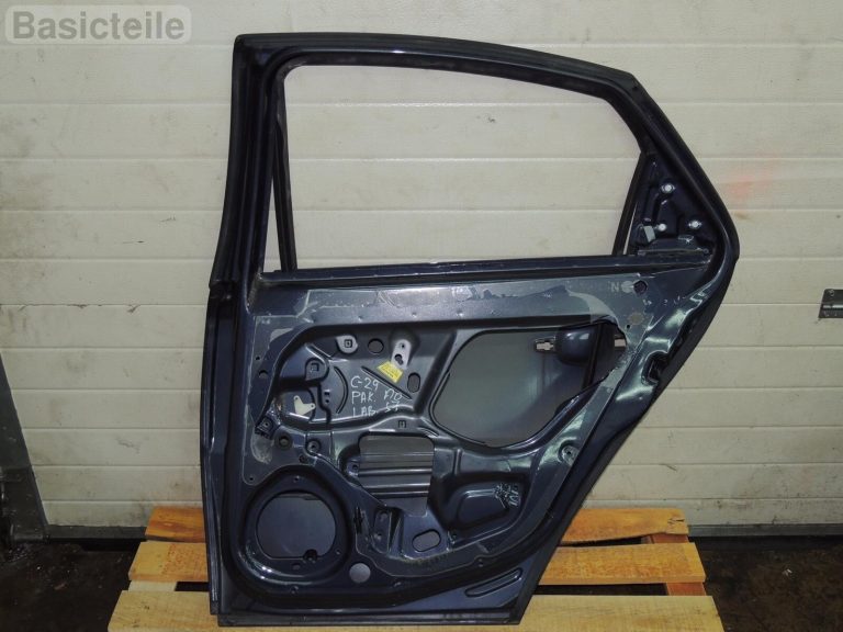 Opel Vectra C hečbeks aizmugurējās labās durvis aizmugurējās labās durvis aizmugurējās labās krāsas Metro 168 / 4XU
