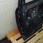 Opel Vectra C hečbeks aizmugurējās labās durvis aizmugurējās labās durvis aizmugurējās labās krāsas Metro 168 / 4XU