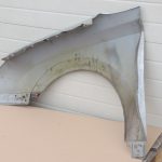 Opel Vectra C priekšējais labās puses dubļusargs – krāsa – austeres metālika – 158 / 2FU