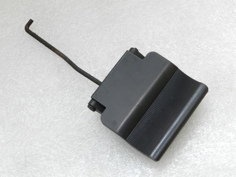Opel Vectra C Signum motora pārsega slēdzenes svira 9226174