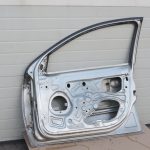 Opel Vectra C durvju priekšējās labās durvis – krāsa – austeres metālika – 158 / 2FU