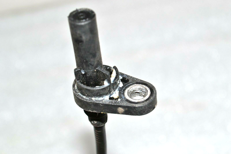 Mini Cooper R57 R56 R55 ABS sensors aizmugurējais impulsu ģenerators OE 61126908705 6908705
