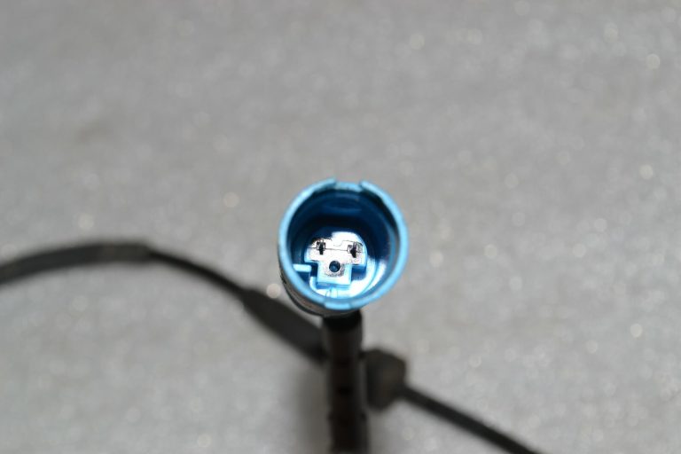 Mini Cooper R57 R56 R55 ABS sensors aizmugurējais impulsu ģenerators OE 61126908705 6908705