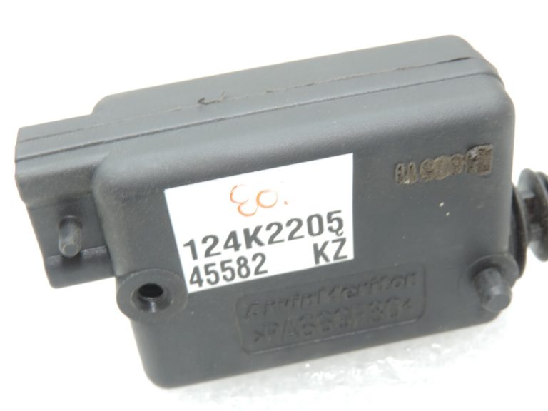 Dacia Duster I (HS) aizmugurējo durvju bloķēšanas mehānisms GETESTED 905548054R