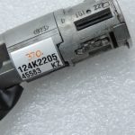 Dacia Duster I (HS) aizdedzes slēdzenes, degvielas uzpildes vāka un atslēgas komplekts 6001548050