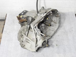 Dacia Logan I Sandero 5 ātrumu manuālā pārnesumkārba JH3052 1,6 MPi 64KW 6001547275