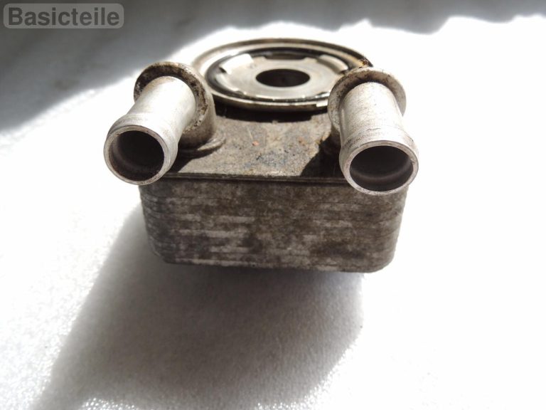 ORIGINAL Eļļas dzesētājs 1.8 2.0 2.4 benzīna Chrysler Dodge Jeep 04884757AD