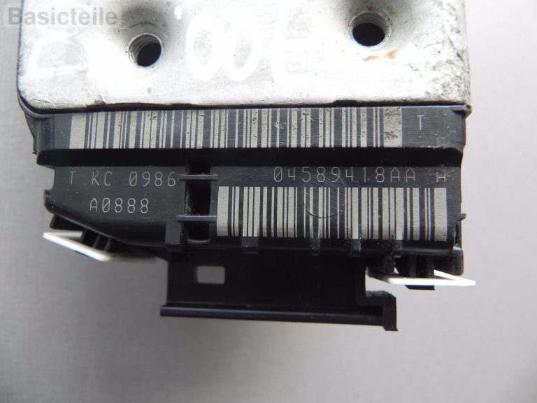Dodge Caliber Jeep durvju slēdzene ZV aizmugurējā labā durvju slēdzene 4589418AA