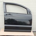 Dodge Caliber Durvju priekšējās labās puses melna krāsa PX8 melns caurspīdīgs pārklājums labās durvīs