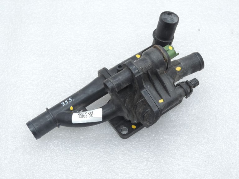 Peugeot Citroen Ford Mazda Volvo Oriģinālais termostata korpuss 1336AF 9670253780