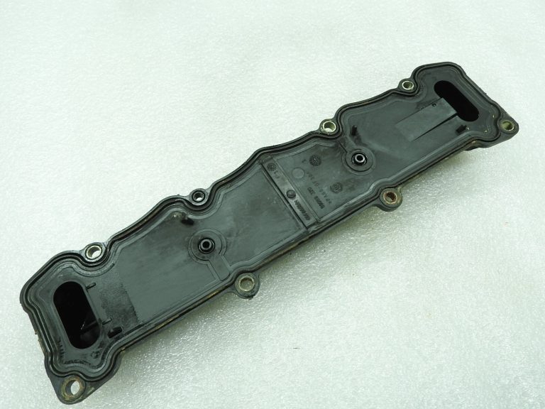 Vārstu vāks cilindra galvas izplūdes puse Peugeot Citroën 9658651780 NFU TU5JP4