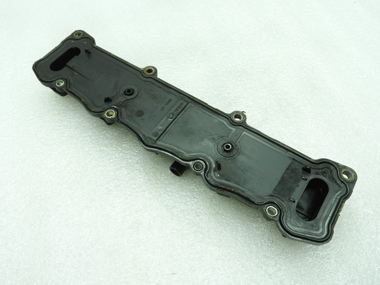 Vārstu vāks cilindra galvas izplūdes puse Peugeot Citroën 9658651780 NFU TU5JP4