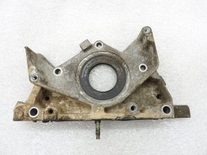Kloķvārpstas korpusa blīvētājs priekšējais Citroen Peugeot 1,6i 16V TU5JP4 NFU 051456
