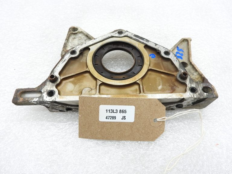 Kloķvārpstas korpusa blīvētājs priekšējais Citroen Peugeot 1,6i 16V TU5JP4 NFU 051456