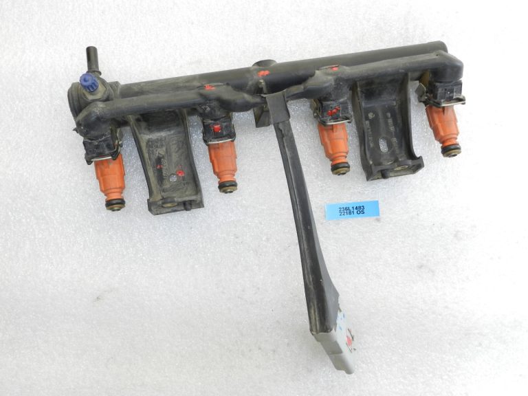 Citroen Peugeot 1.6i 16V 81KW Inžektoru sliede ar inžektoriem 9650764780