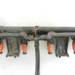 Citroen Peugeot 1.6i 16V 81KW Inžektoru sliede ar inžektoriem 9650764780