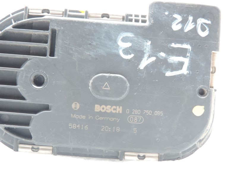 Citroen C2 C3 C4 Peugeot 1007 206 307 308 1.6i droseļvārsts 0280750085 1635Q9
