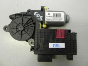 Elektriskais loga motors, priekšējais labais Priekš CITROEN C4 GRAND PICASSO 9222GZ